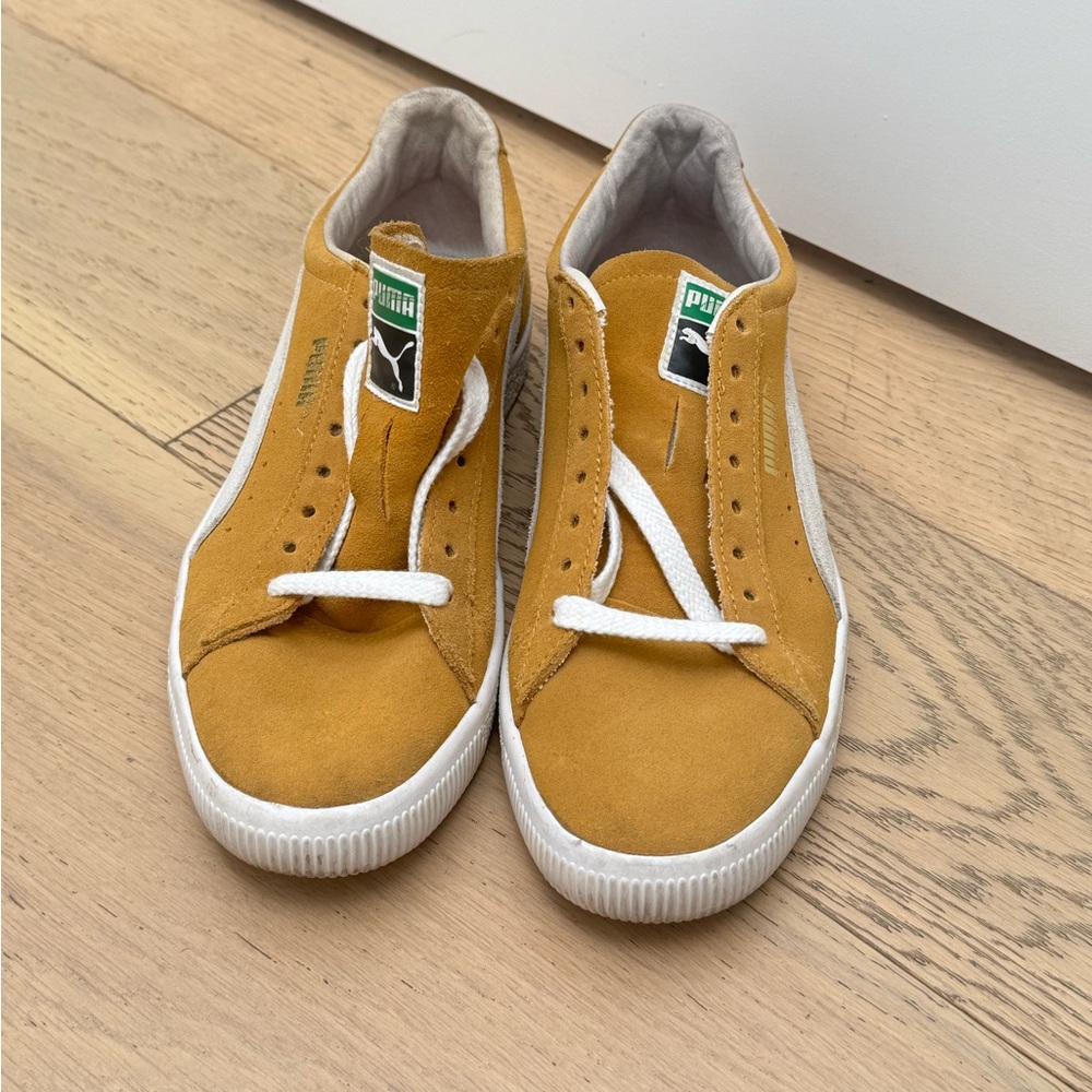 Puma Mustard Suede Classic Sneakers 
Men’s 9 
Women’s 10.5 - Picture 2 of 5